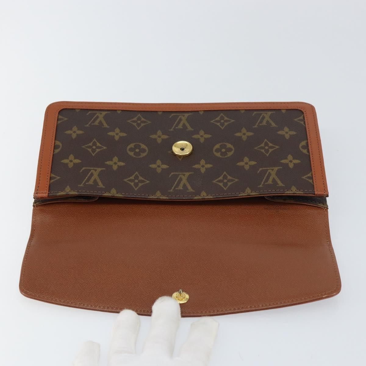 Louis Vuitton Louis Vuitton Dame Pochette Monogram Canvas Size ONE SIZE - 12 Thumbnail