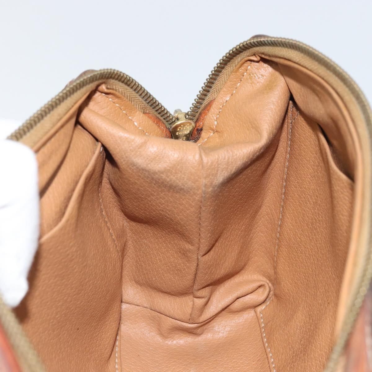 Celine Celine Macadam Pochette Canvas and Leather Size ONE SIZE - 14 Thumbnail