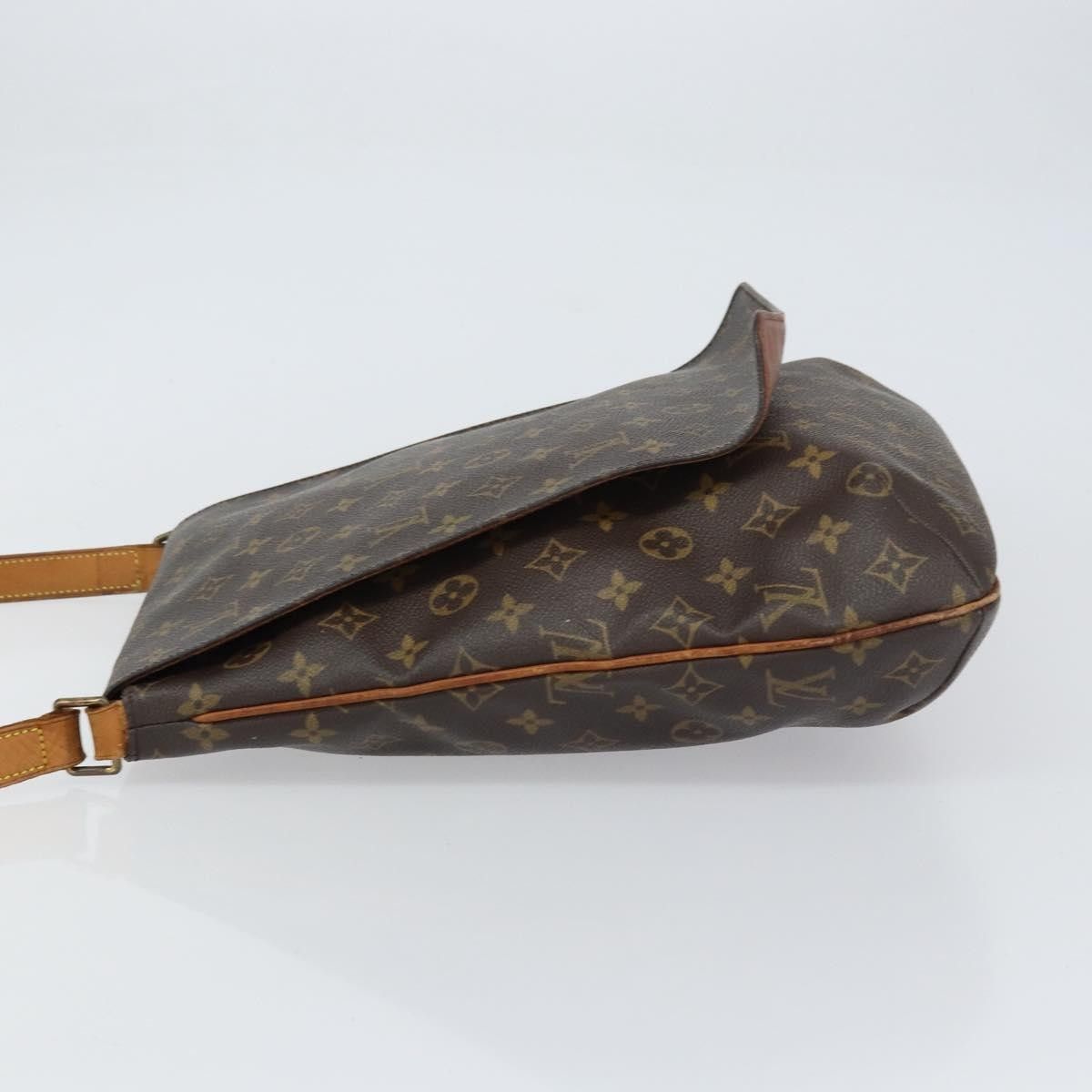 Louis Vuitton Louis Vuitton Musette Salsa Monogram Canvas Size ONE SIZE - 4 Thumbnail
