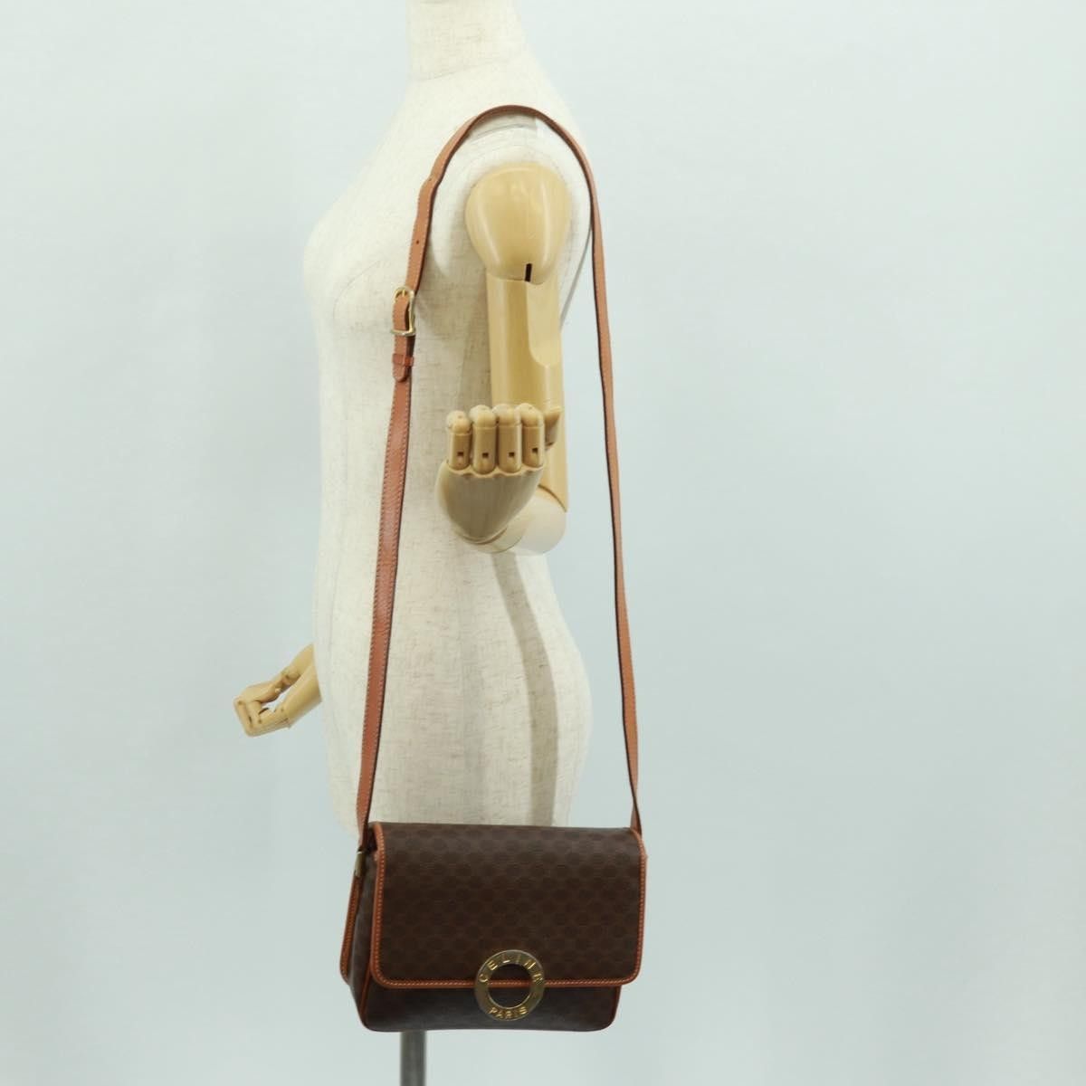 Celine Celine Vintage Macadam Circle Logo Shoulder Bag Canvas and Leather Size ONE SIZE - 14 Thumbnail