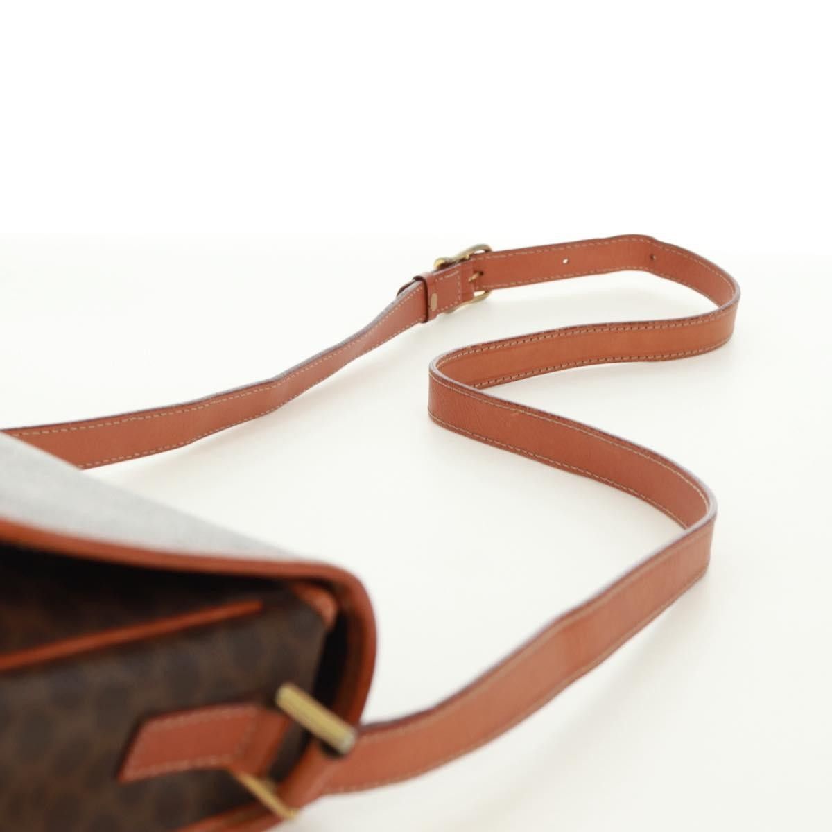 Celine Celine Vintage Macadam Circle Logo Shoulder Bag Canvas and Leather Size ONE SIZE - 20 Thumbnail