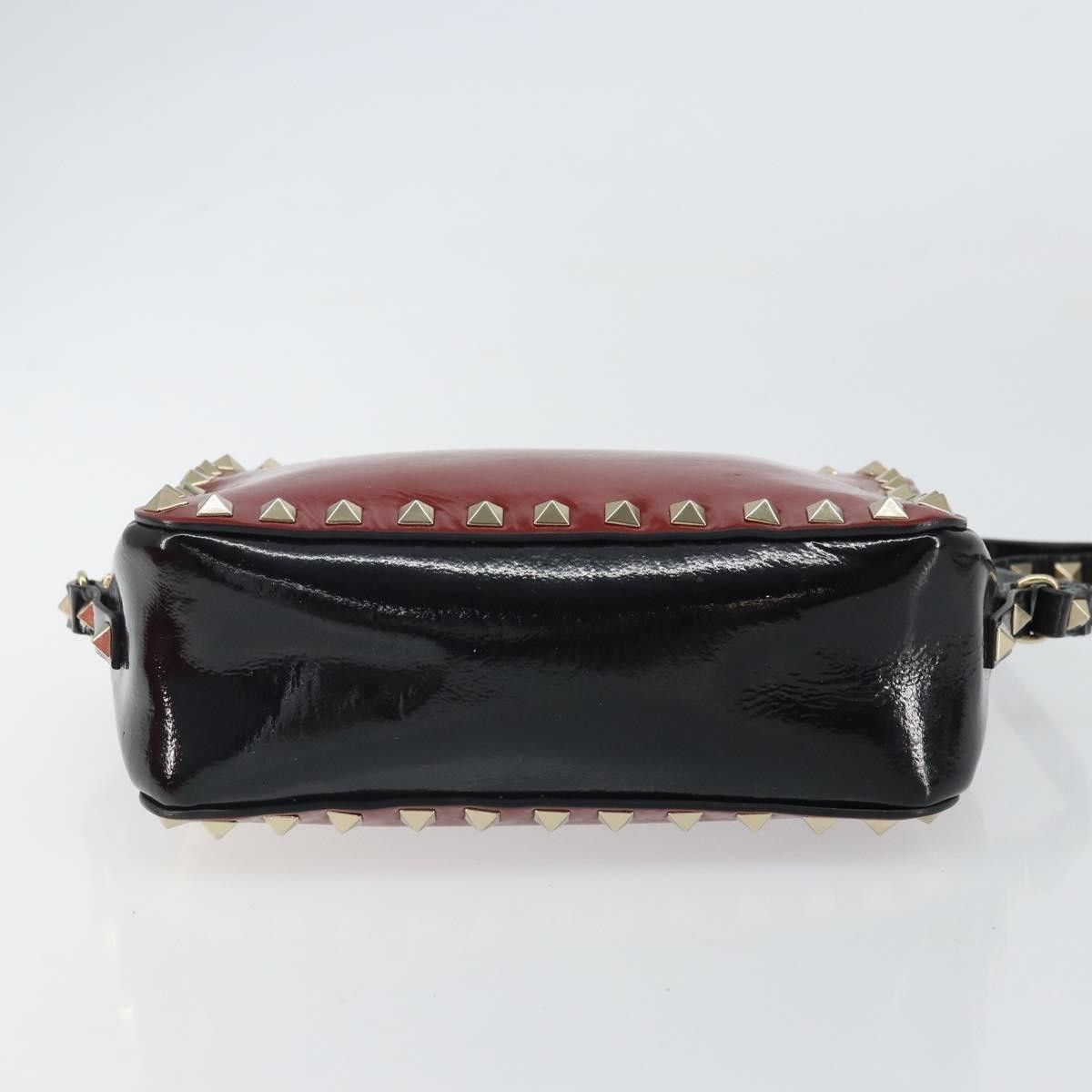 Valentino Valentino Garavani Rockstud Chain Camera Crossbody Bag Patent leather Size ONE SIZE - 18 Thumbnail