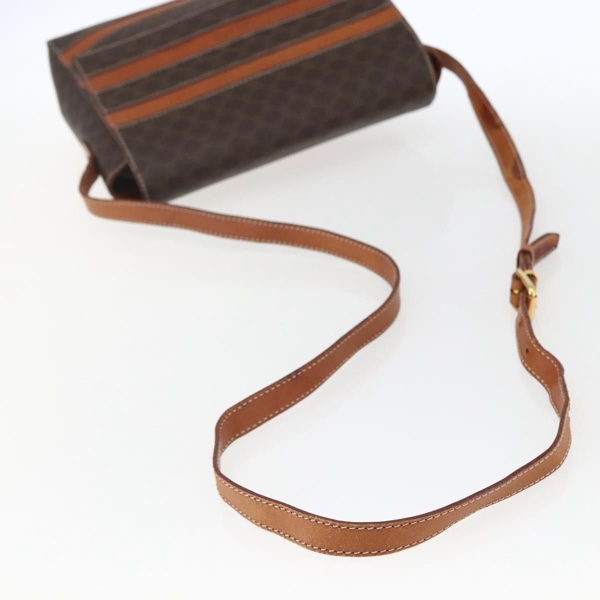 Celine Celine Vintage Macadam Canvas and Leather Size ONE SIZE - 8 Thumbnail