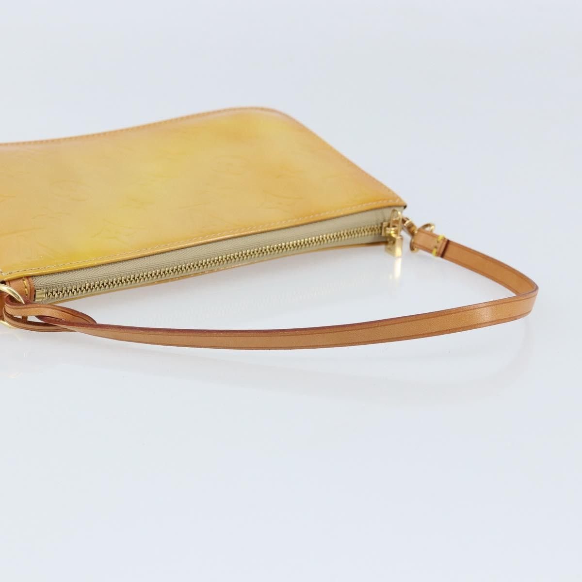 Louis Vuitton Louis Vuitton Lexington Pochette Patent Leather Size ONE SIZE - 8 Thumbnail