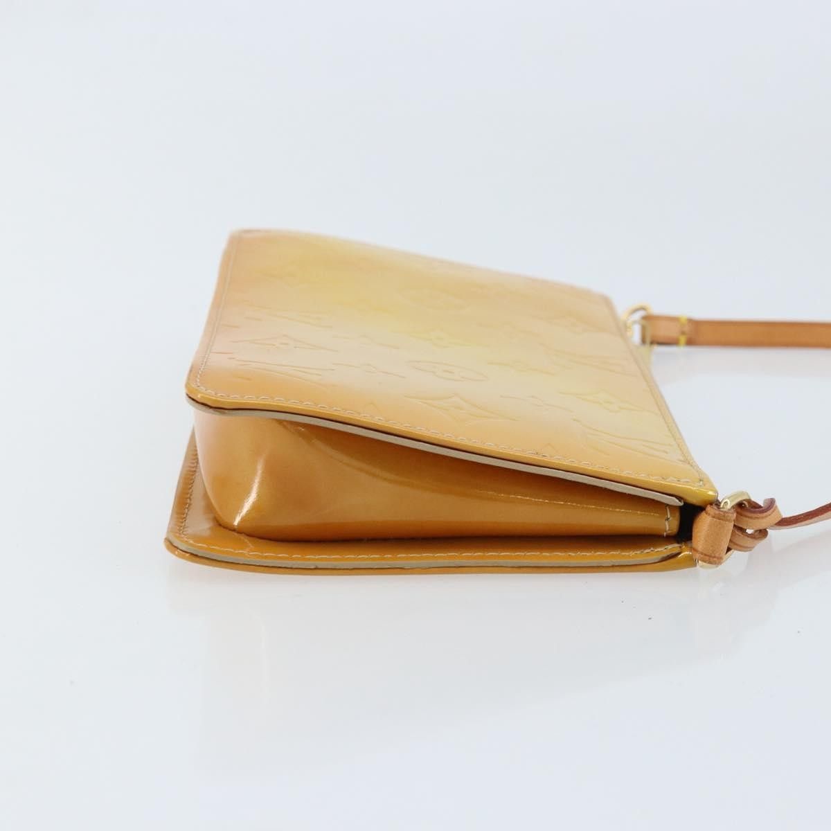 Louis Vuitton Louis Vuitton Lexington Pochette Patent Leather Size ONE SIZE - 3 Thumbnail