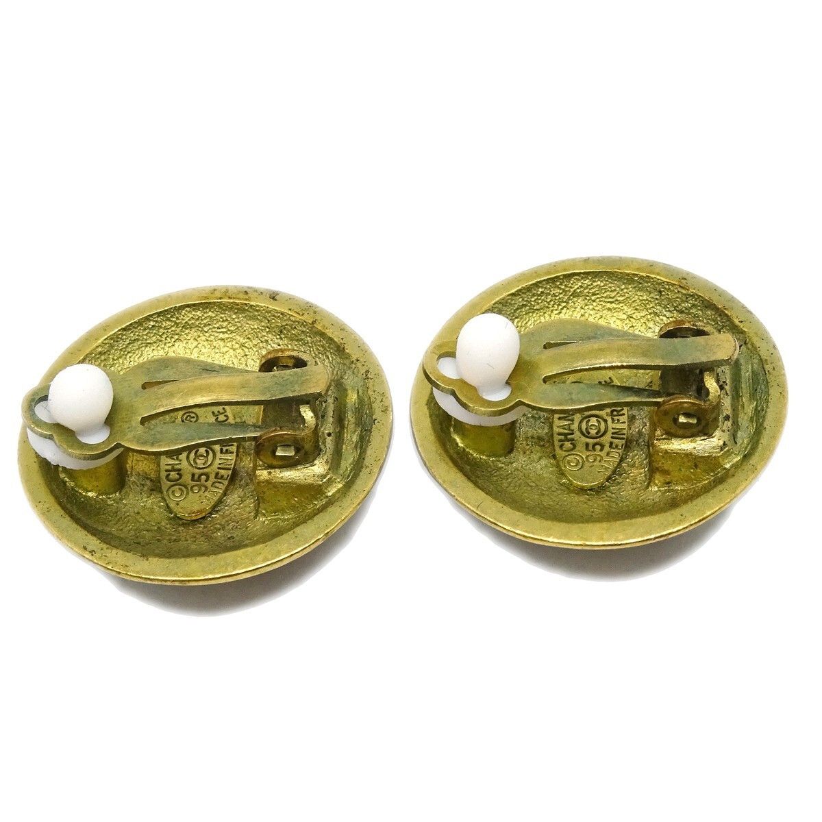 Chanel Chanel Vintage CC Round Clip-On Metal Size ONE SIZE - 2 Thumbnail
