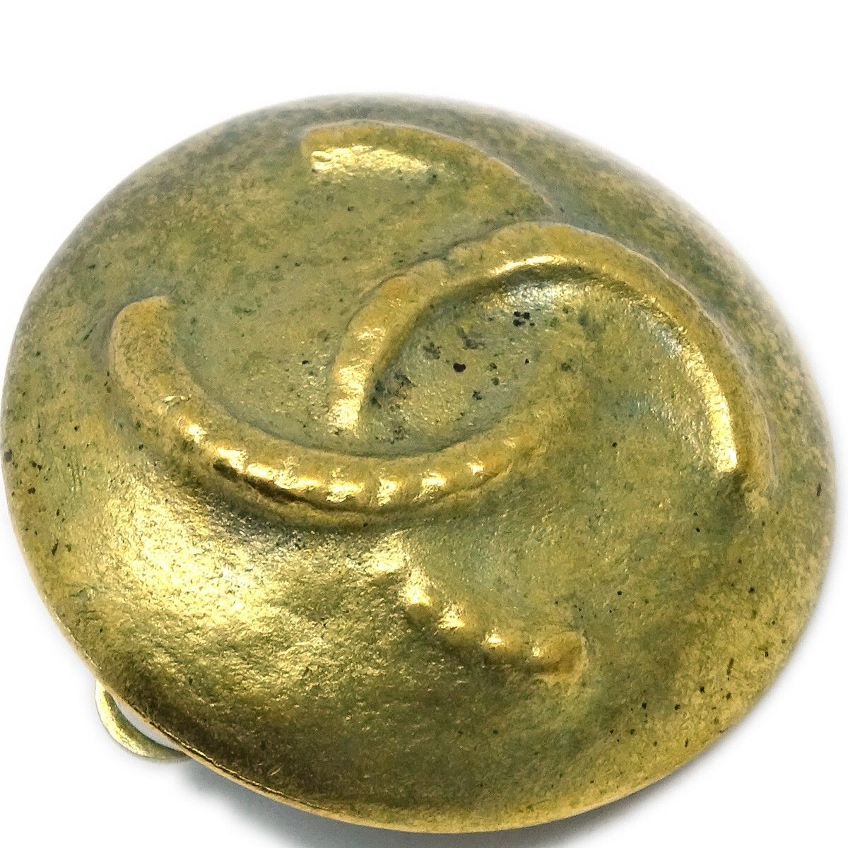 Chanel Chanel Vintage CC Round Clip-On Metal Size ONE SIZE - 3 Thumbnail