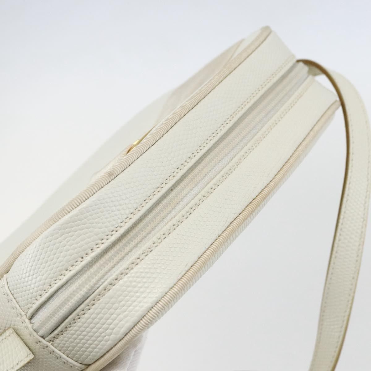 Salvatore Ferragamo Salvatore Ferragamo Vala Shoulder Bag Leather Size ONE SIZE - 14 Thumbnail