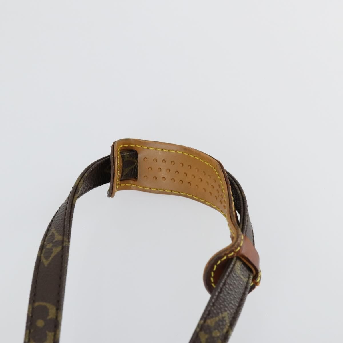 Louis Vuitton Louis Vuitton Amazone Bag Monogram Canvas Size ONE SIZE - 17 Thumbnail