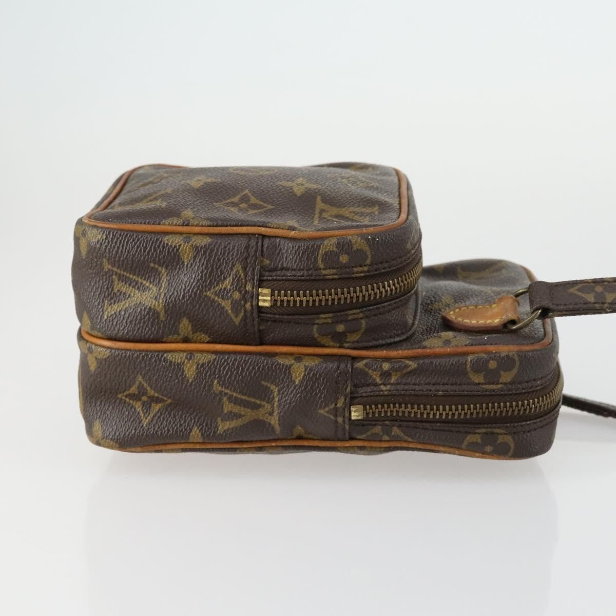 Louis Vuitton Louis Vuitton Amazone Bag Monogram Canvas Size ONE SIZE - 3 Thumbnail