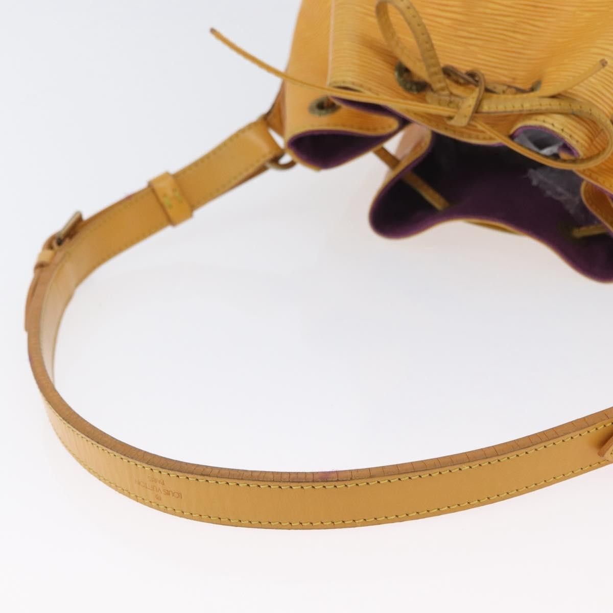 Louis Vuitton Louis Vuitton Petit Noe Epi Leather Size ONE SIZE - 8 Thumbnail