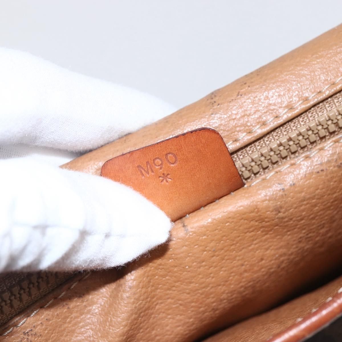 Celine Celine Circle Logo Macadam Pouch Canvas and Leather Size ONE SIZE - 7 Thumbnail