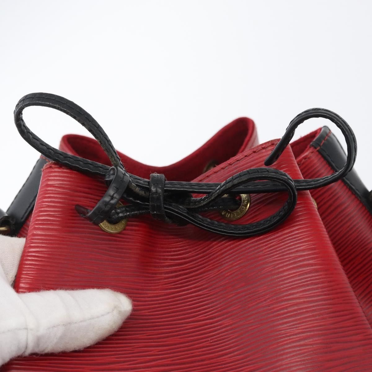 Louis Vuitton Louis Vuitton Petit Noe Epi Leather Size ONE SIZE - 13 Thumbnail