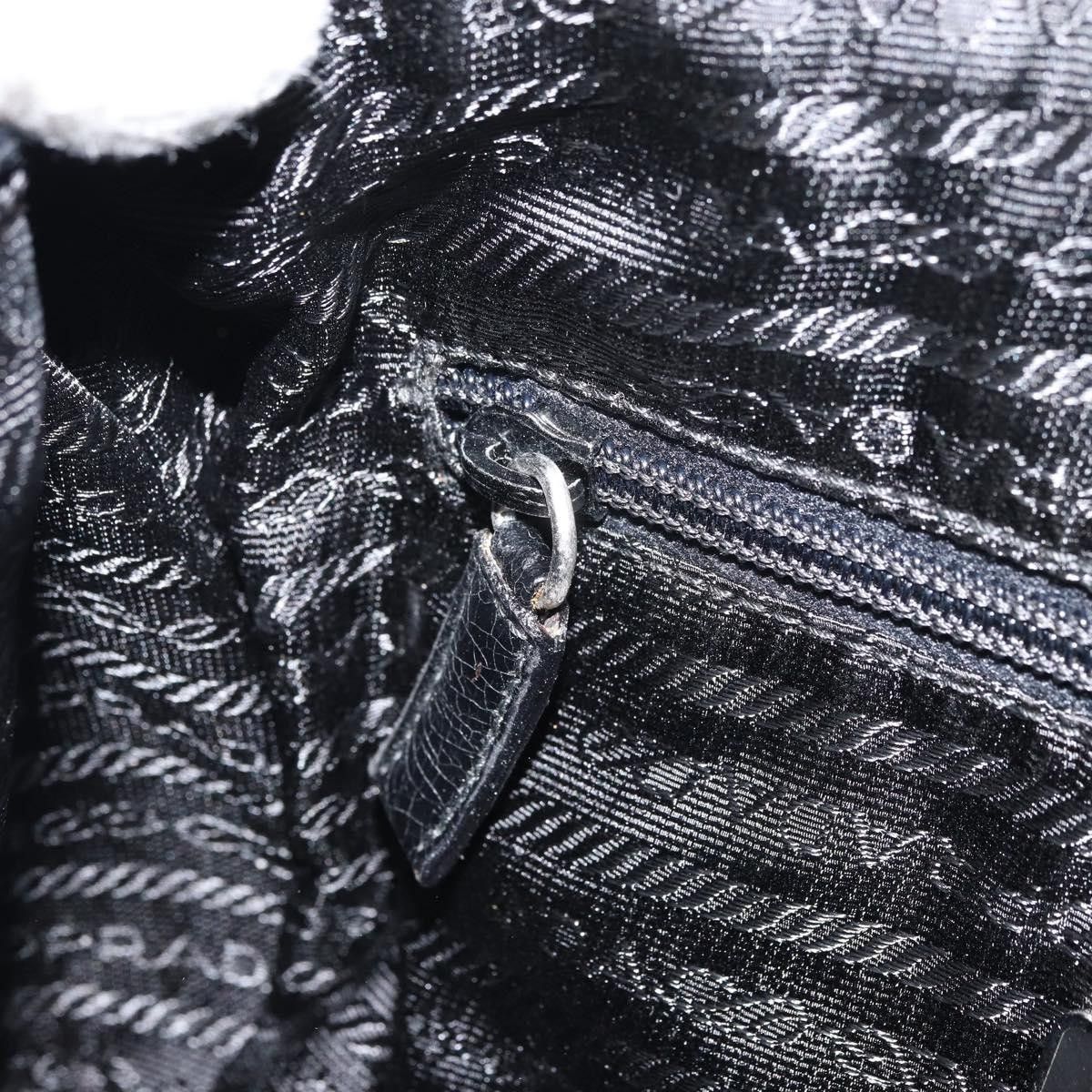 Prada Prada Vintage Zip Handbag Tessuto Size ONE SIZE - 21 Thumbnail