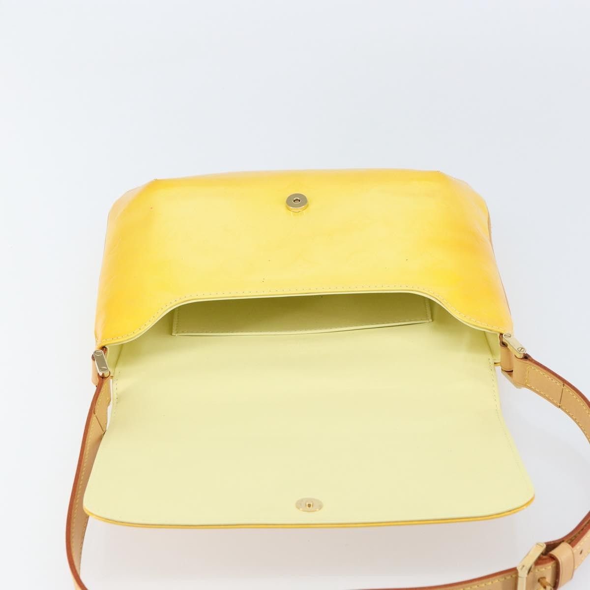 Louis Vuitton Louis Vuitton Thompson Street Monogram Vernis Size ONE SIZE - 19 Thumbnail
