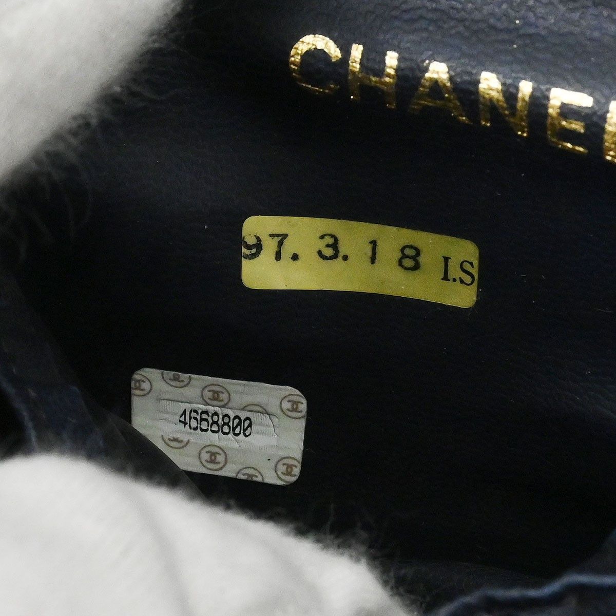 Chanel Chanel Vintage Timeless Cosmetic Case Denim Size ONE SIZE - 5 Thumbnail