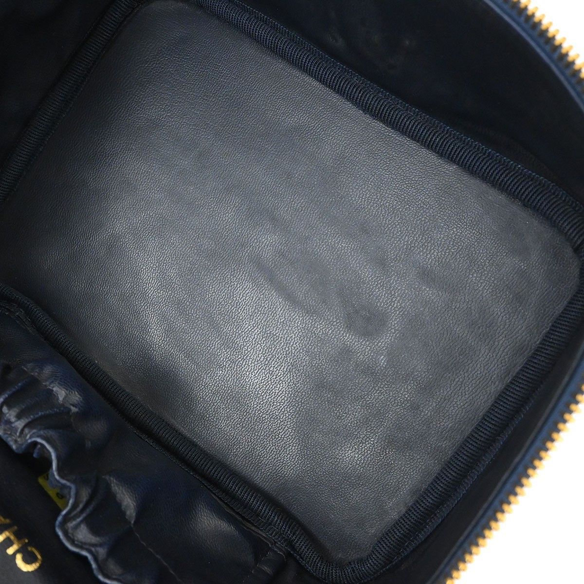 Chanel Chanel Vintage Timeless Cosmetic Case Denim Size ONE SIZE - 3 Thumbnail