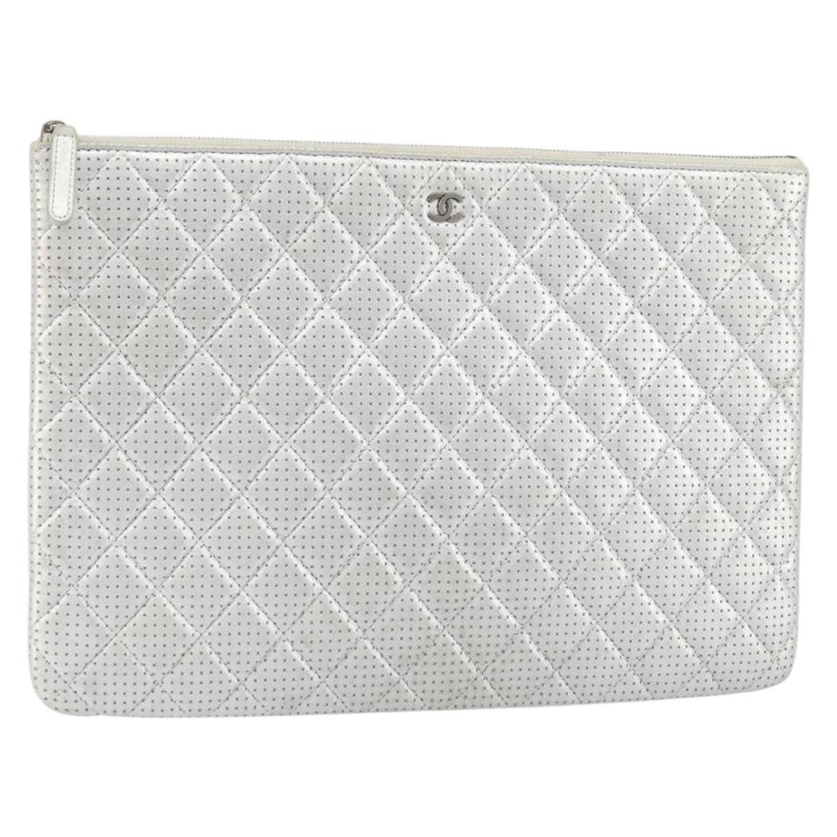 Chanel Chanel O Case Clutch Quilted Perforated Lambskin Size ONE SIZE - 14 Thumbnail