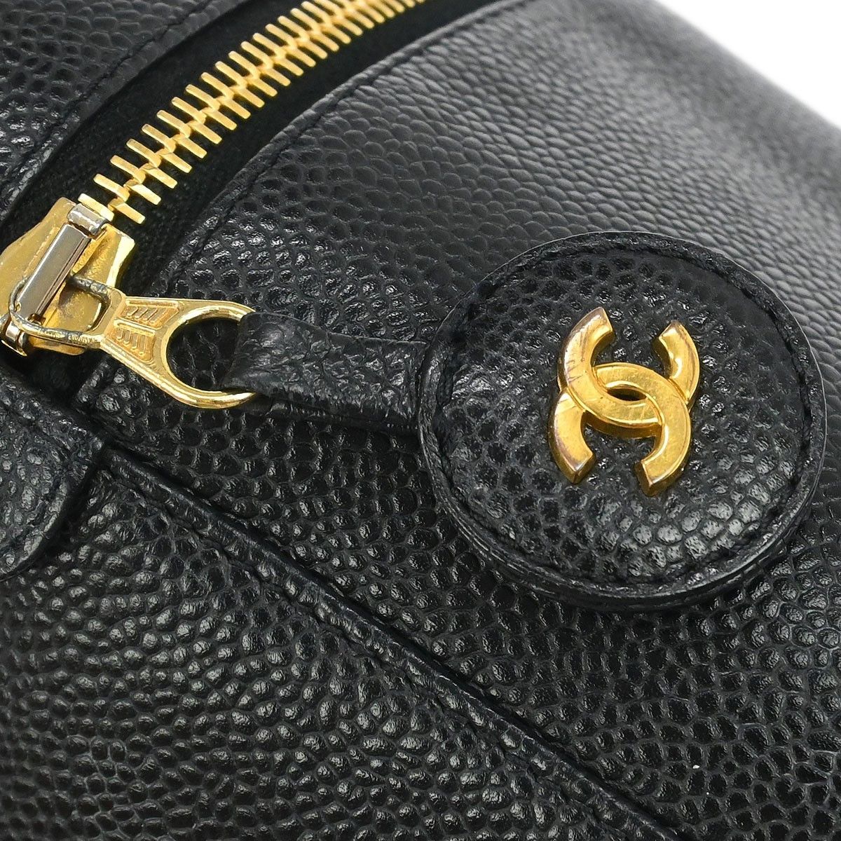 Chanel Chanel Vintage Timeless Cosmetic Case Caviar Size ONE SIZE - 8 Thumbnail