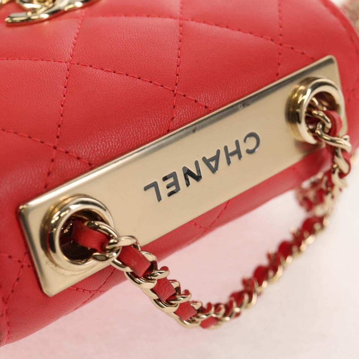 Chanel Chanel Trendy CC Clutch with Chain Quilted Lambskin Size ONE SIZE - 16 Thumbnail