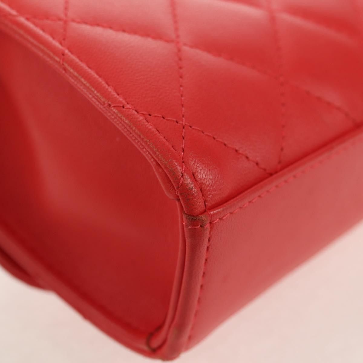 Chanel Chanel Trendy CC Clutch with Chain Quilted Lambskin Size ONE SIZE - 10 Thumbnail