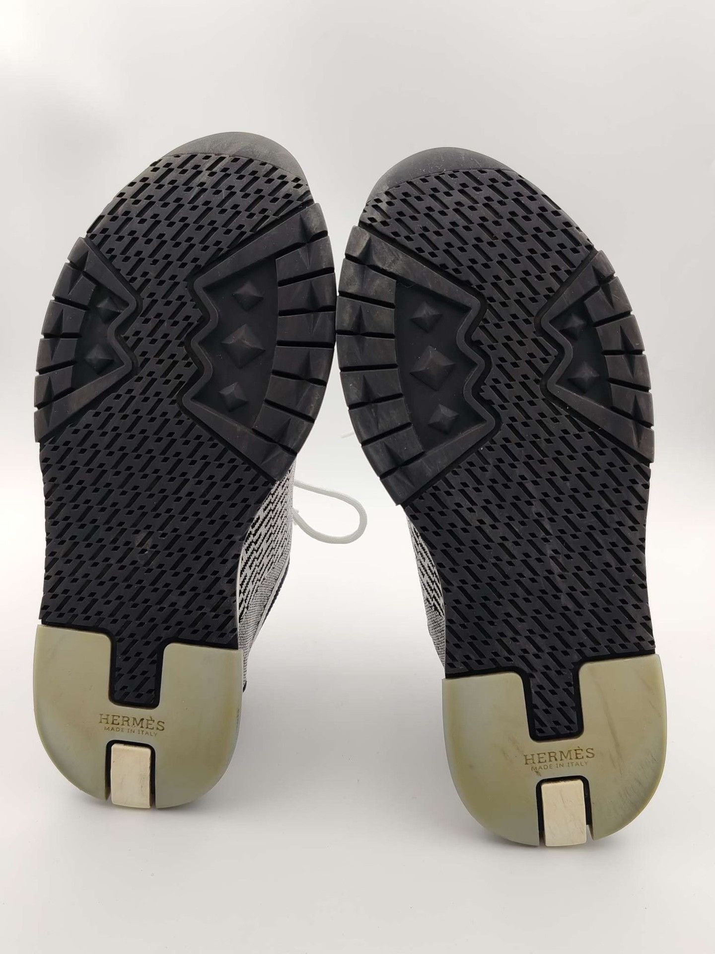 Hermes Hermès Knit Low-Top Sneakers Size 38 Size US 7 / IT 37 - 6 Thumbnail