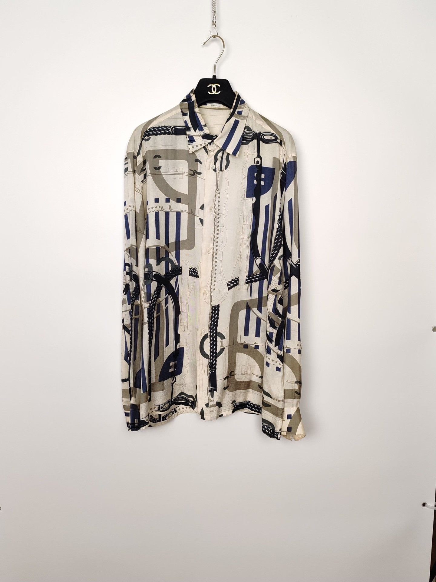 Hermes Hermès Printed Silk Blend Button Up Shirt Size L Size US L / EU 52-54 / 3 - 2 Thumbnail