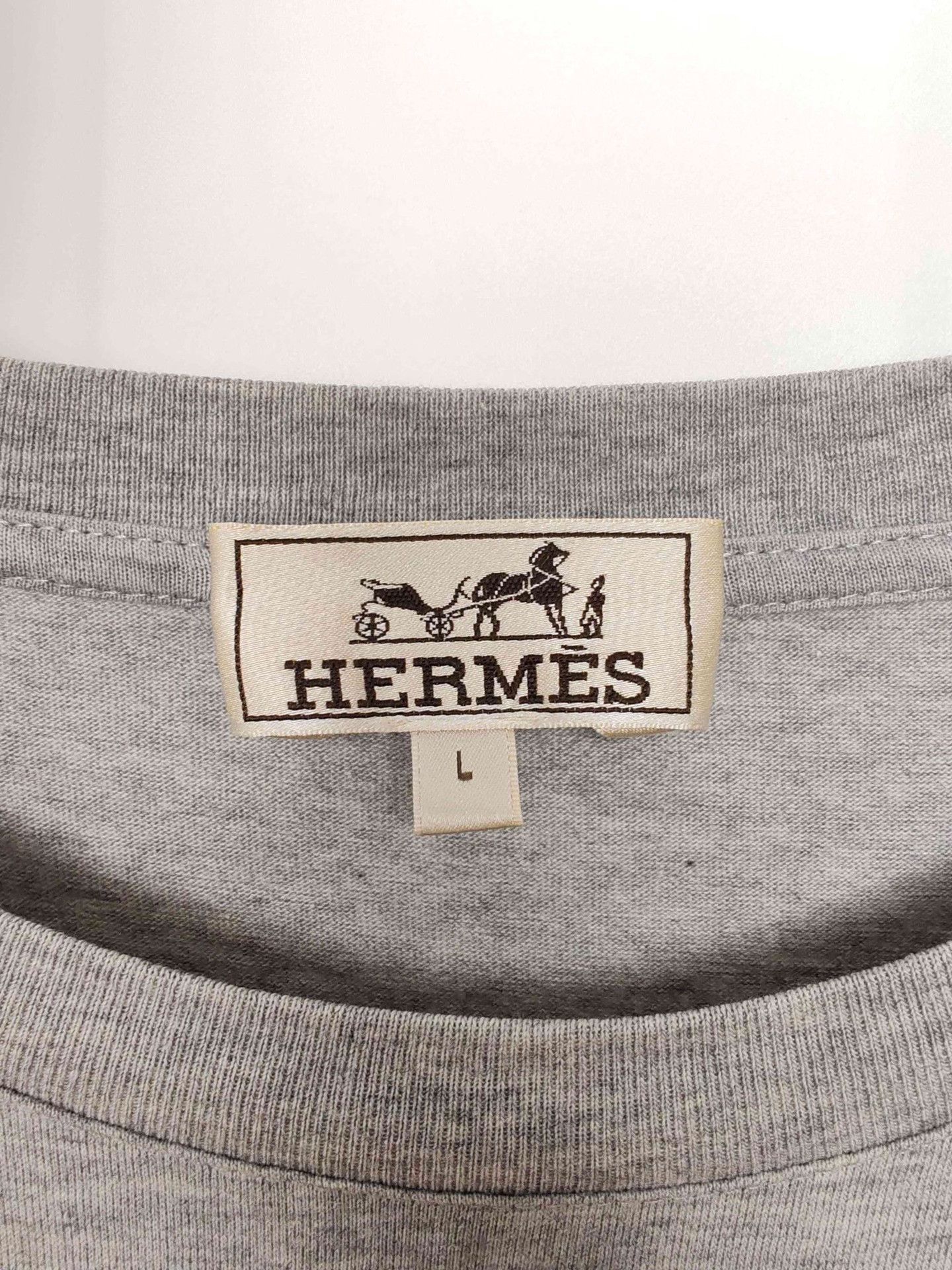 Hermes Hermes Embroidered Horse T-Shirt Size L Size US L / EU 52-54 / 3 - 4 Thumbnail