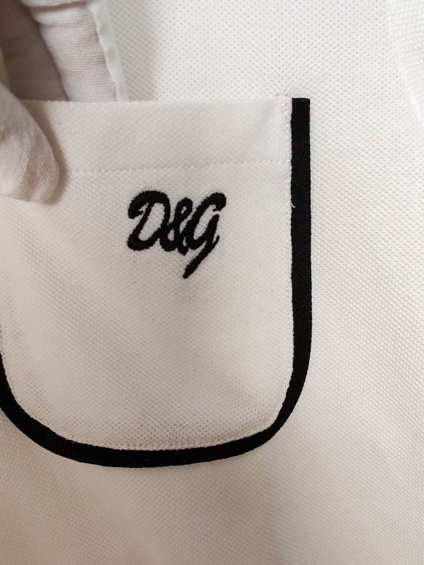 Dolce & Gabbana Dolce & Gabbana Embroidered Logo Polo Size L Size US L / EU 52-54 / 3 - 6 Thumbnail