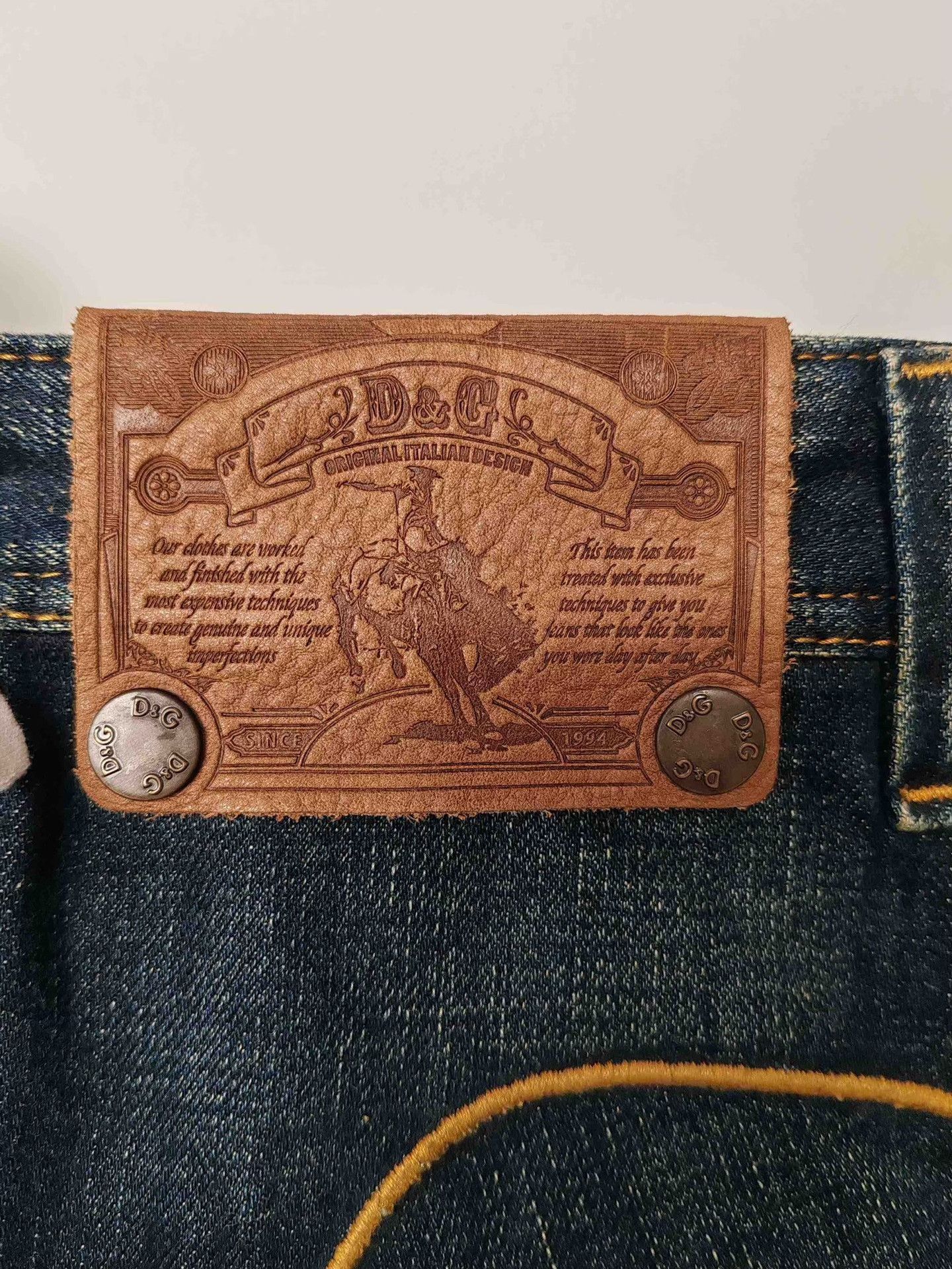 Dolce & Gabbana Dolce & Gabbana Distressed Denim Jeans Size 29 Size US 29 - 7 Thumbnail