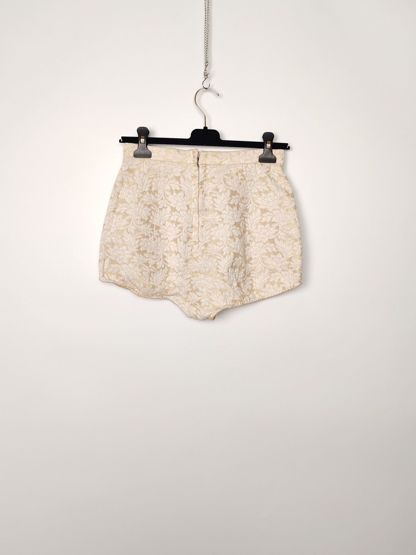 Dolce & Gabbana Dolce & Gabbana Floral Jacquard Shorts Size 38 Size 26" / US 2 / IT 38 - 3 Thumbnail