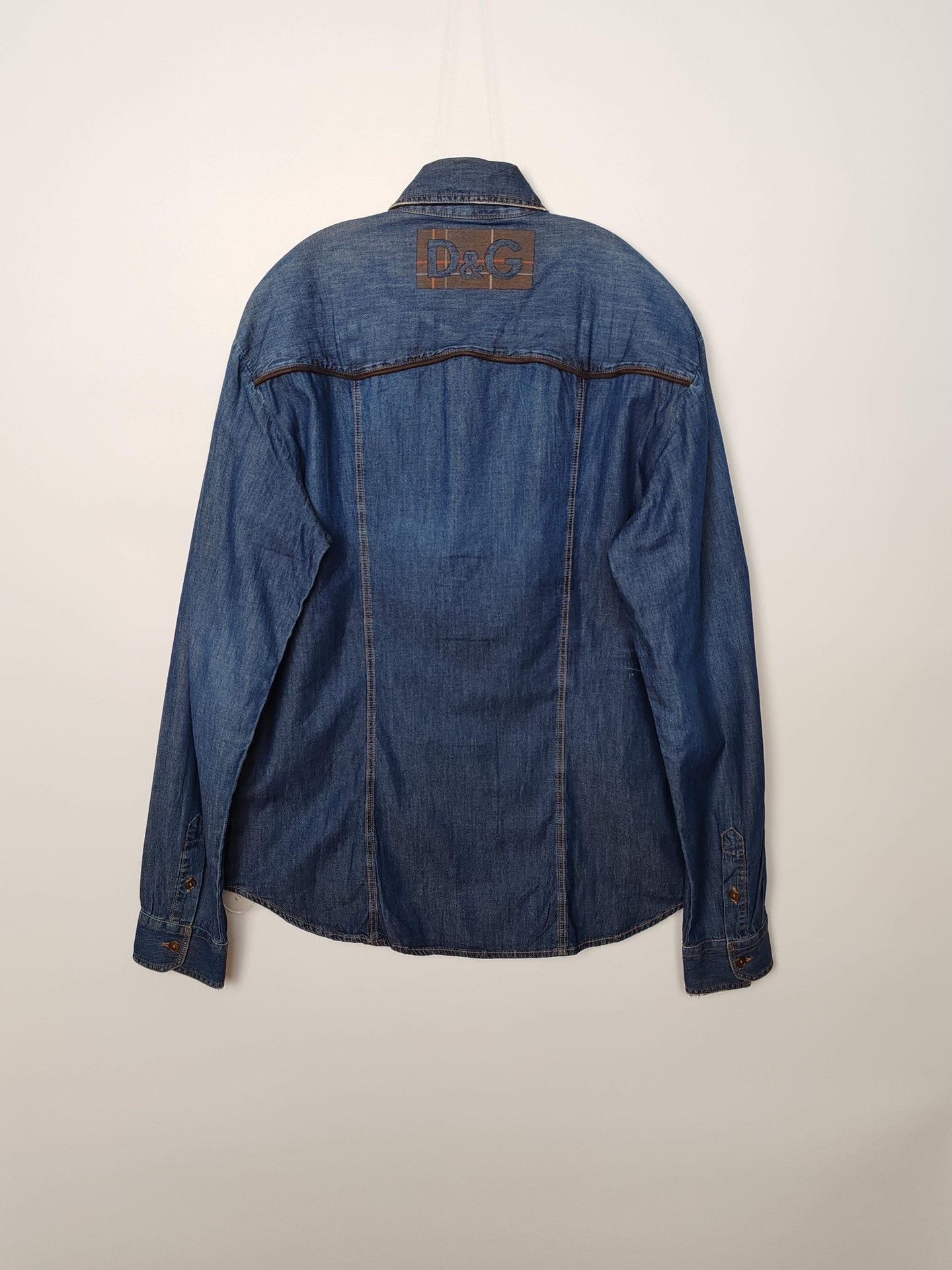 Dolce & Gabbana D&G Logo Patch Denim Shirt Size M Size US M / EU 48-50 / 2 - 3 Thumbnail