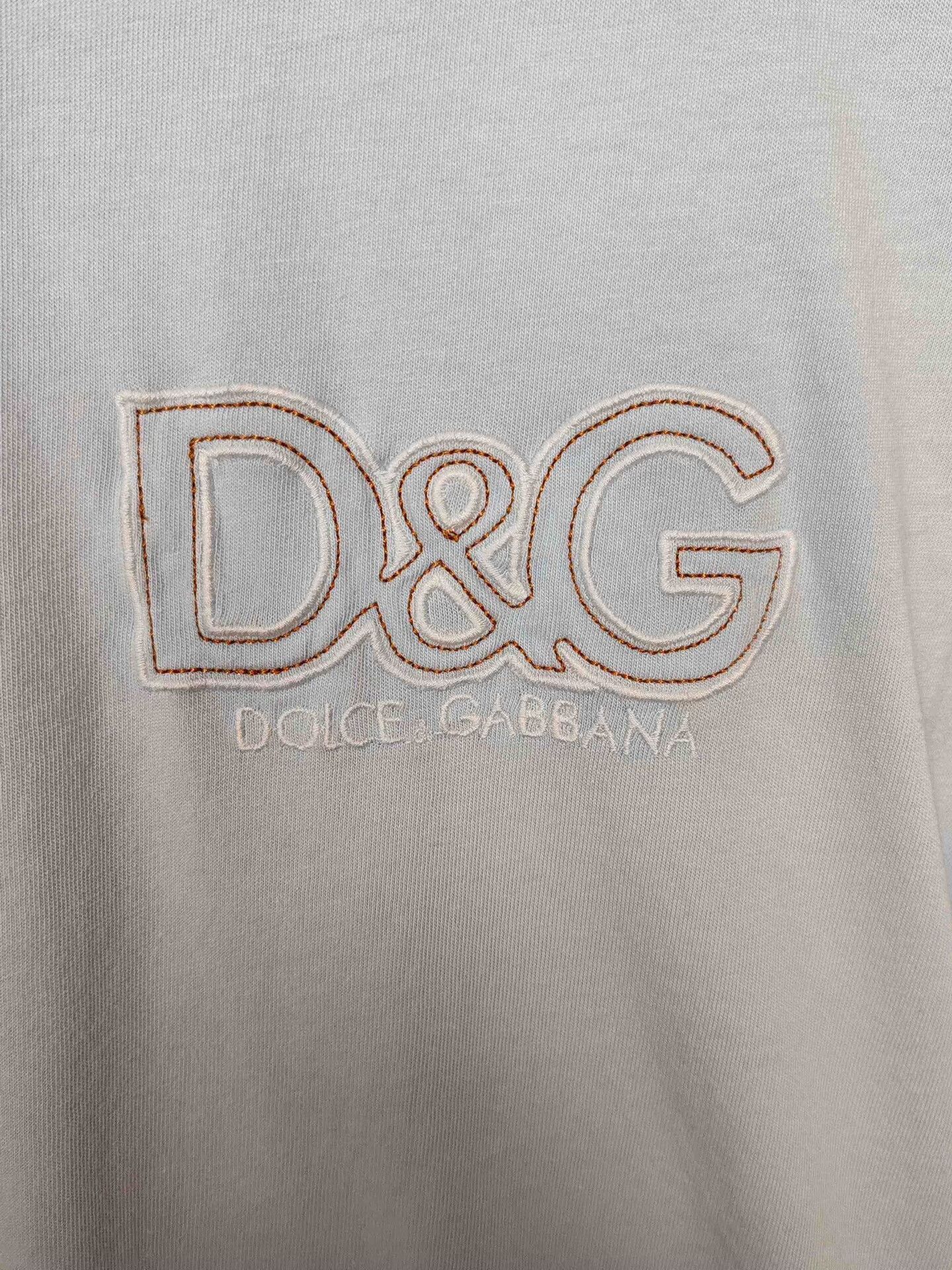 Dolce & Gabbana Dolce & Gabbana Embroidered Logo T-Shirt Size L Size US L / EU 52-54 / 3 - 7 Thumbnail