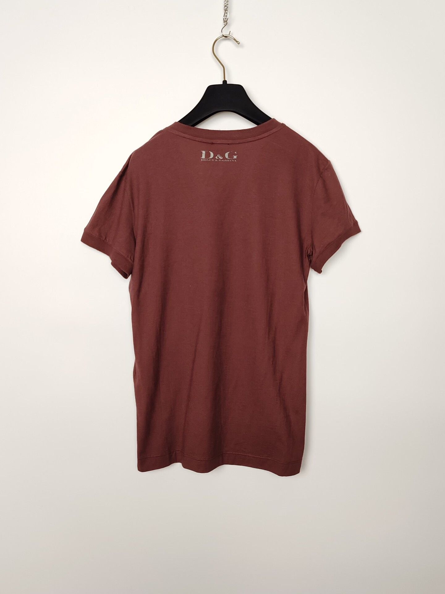Dolce & Gabbana Dolce & Gabbana Logo Print V-Neck T-Shirt Size M Size US M / EU 48-50 / 2 - 3 Thumbnail