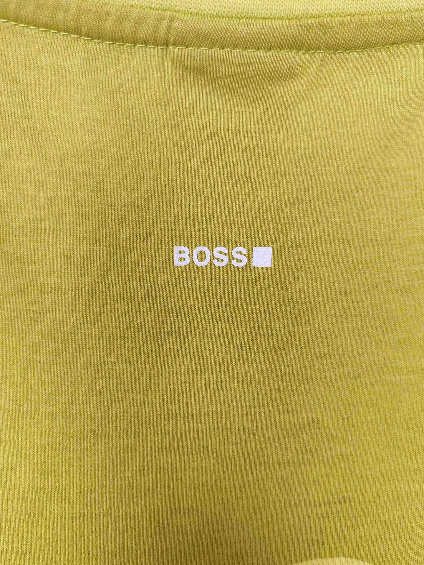 Hugo Boss BOSS Graphic Print T-Shirt Size M Size US M / EU 48-50 / 2 - 7 Thumbnail