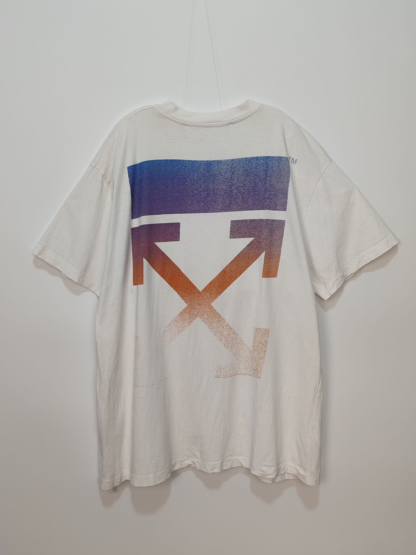 Off-White Off-White Gradient Arrow T-Shirt Size XS Size US XS / EU 42 / 0 - 3 Thumbnail