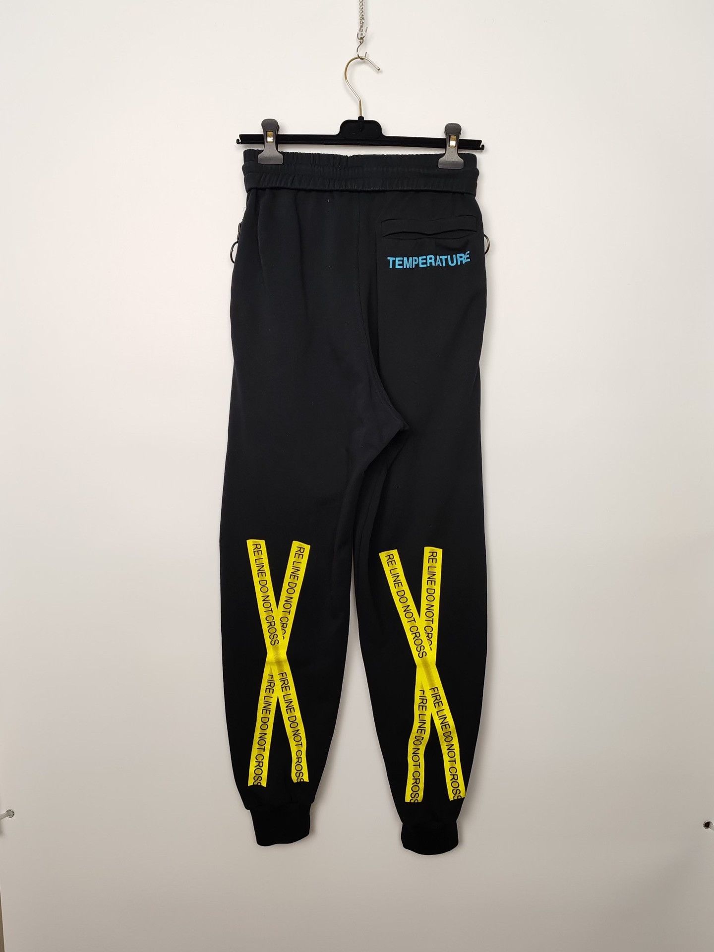 Off-White Off-White Temperature Sweatpants Size XXS Size US 26 / EU 42 - 3 Thumbnail