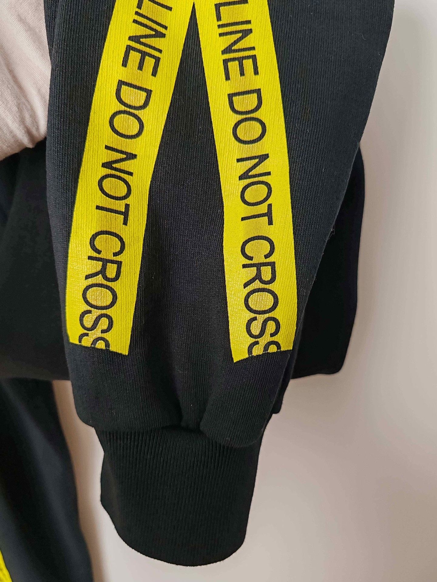 Off-White Off-White Temperature Sweatpants Size XXS Size US 26 / EU 42 - 8 Thumbnail