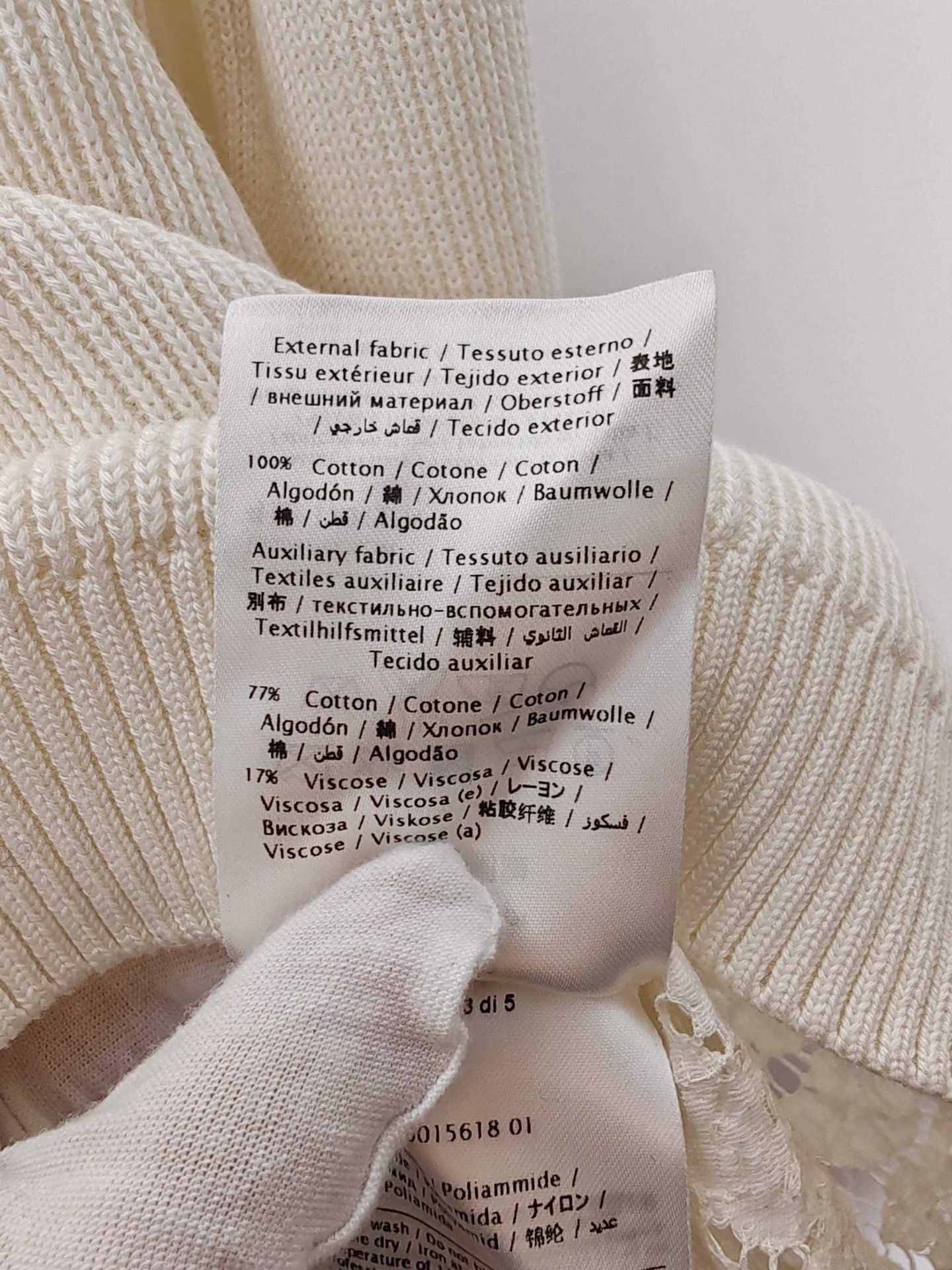 Valentino Valentino Lace Panel Sweater Size M Size M / US 6-8 / IT 42-44 - 8 Thumbnail
