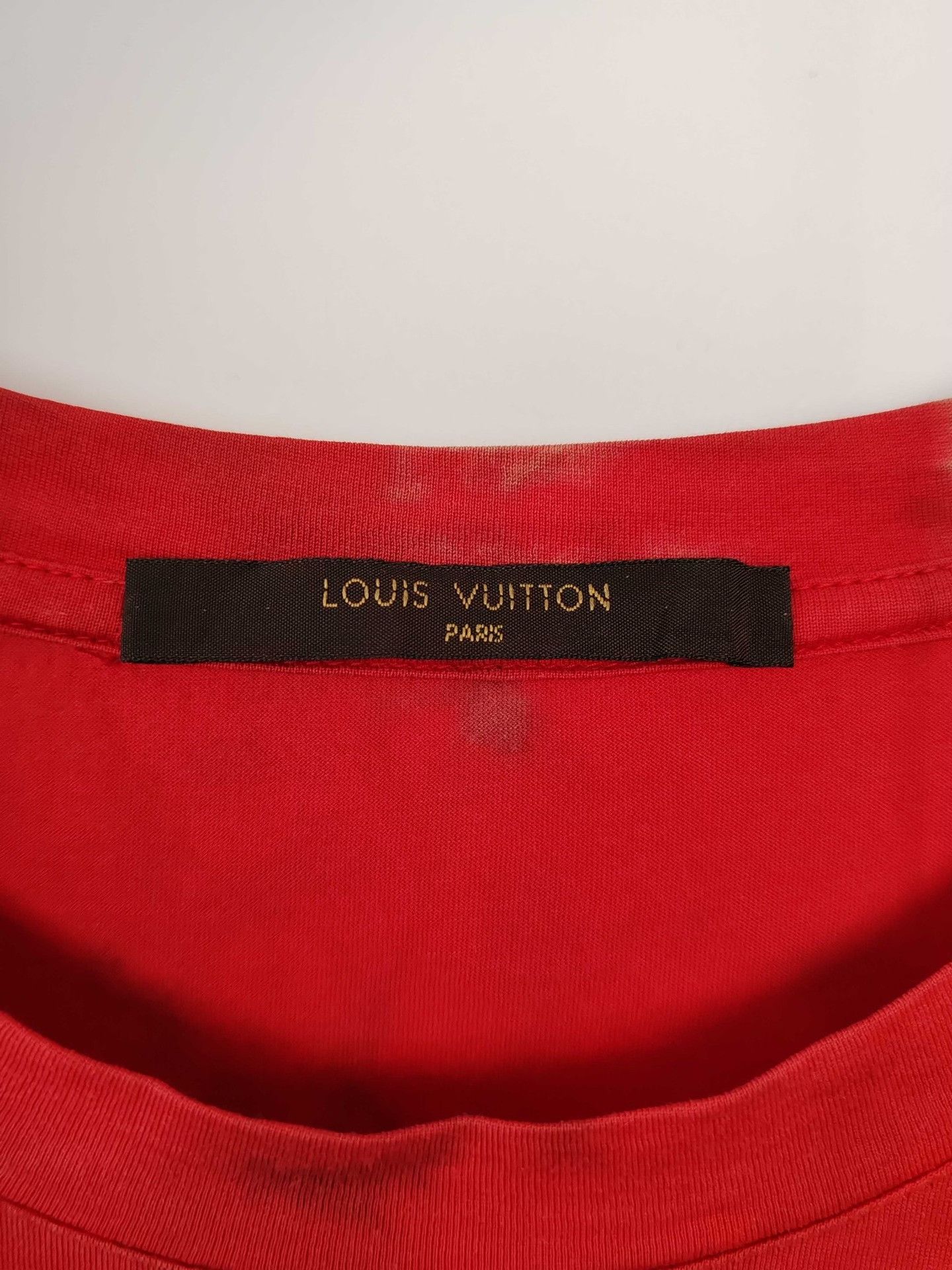 Louis Vuitton Louis Vuitton Peace Hand Tie Dye T-Shirt Size M Size US M / EU 48-50 / 2 - 4 Thumbnail
