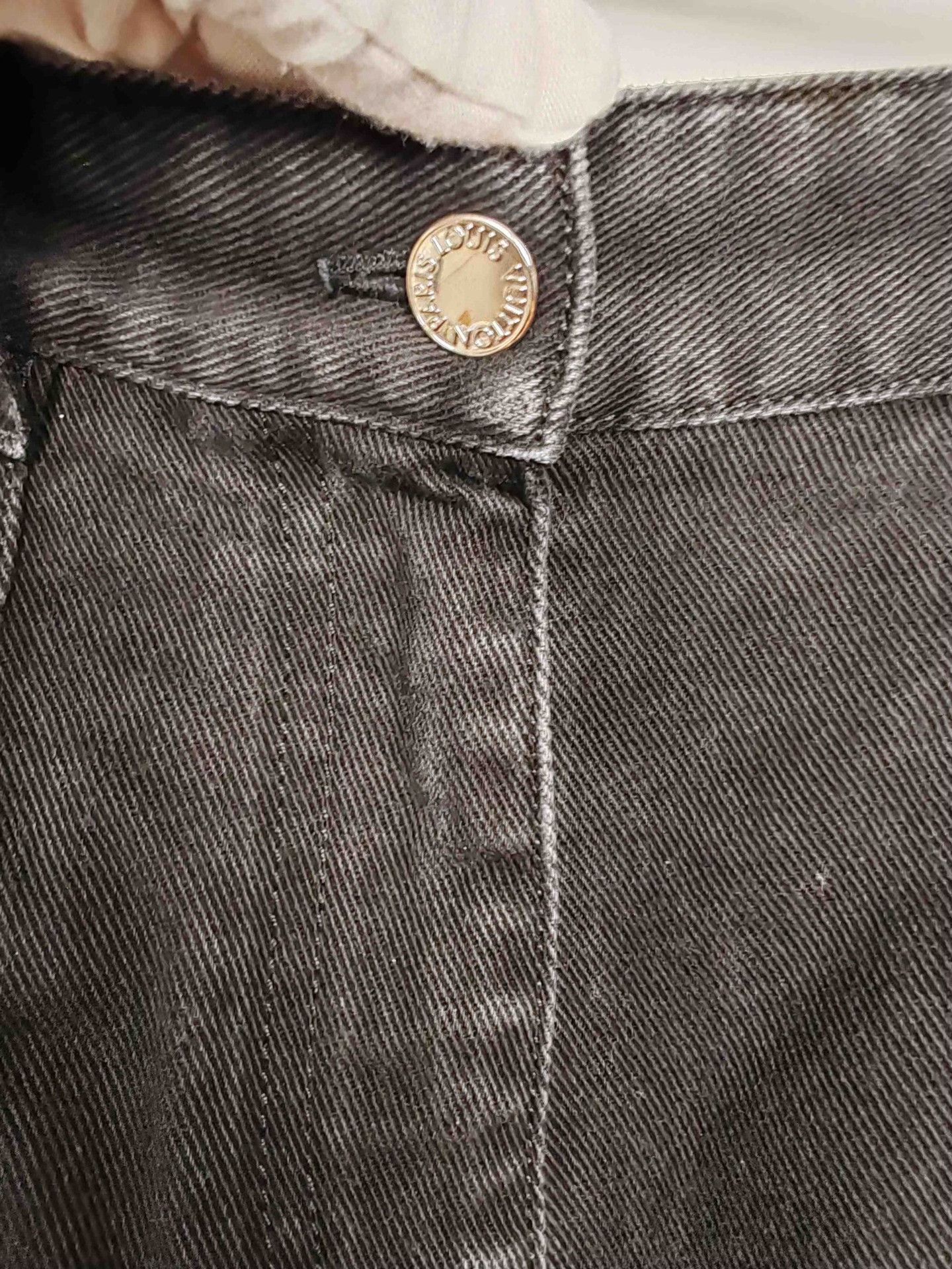 Louis Vuitton Louis Vuitton Lace-Up Detail Jeans Size 38 Size 27" / US 4 / IT 40 - 6 Thumbnail