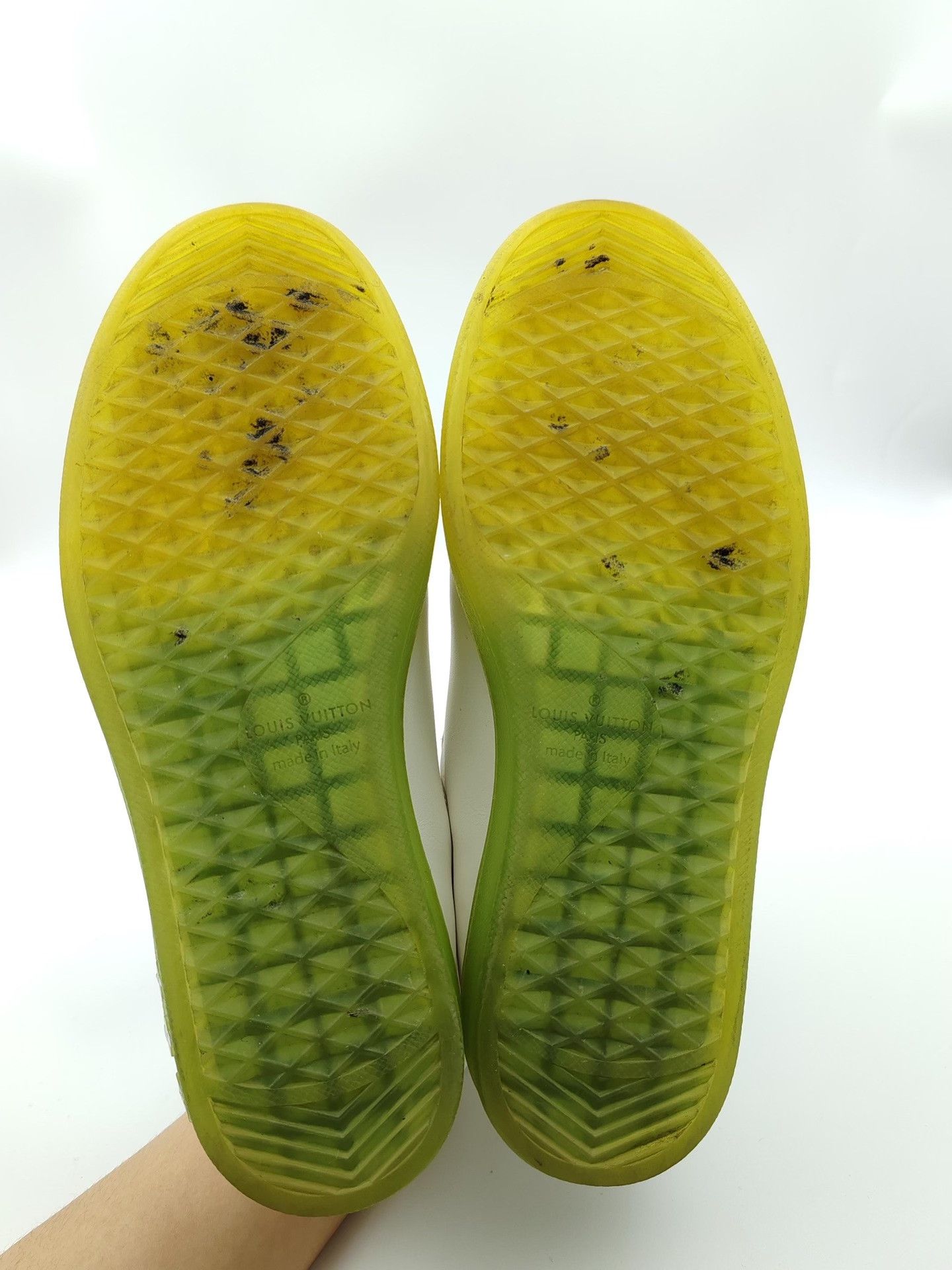 Louis Vuitton Louis Vuitton Monogram Flower Low-Top Sneakers Size 7 Size US 7 / EU 40 - 6 Thumbnail