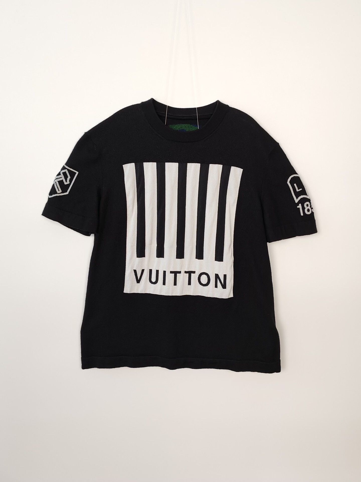 Louis Vuitton Louis Vuitton Earth Graphic Knit T-Shirt Size L Size US L / EU 52-54 / 3 - 2 Thumbnail