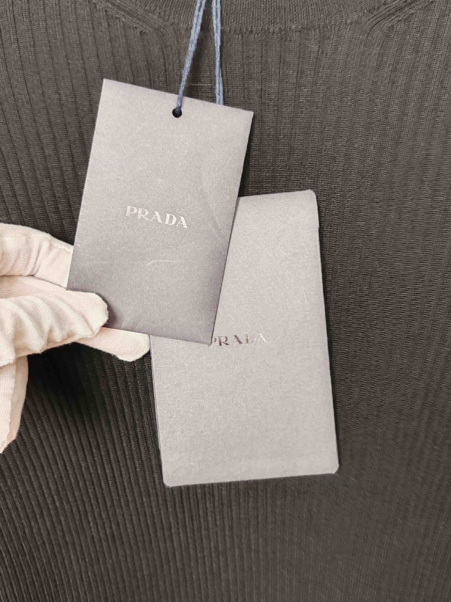 Prada Prada Superfine Wool Turtleneck Sweater Size 36 Size XS / US 0-2 / IT 36-38 - 5 Thumbnail
