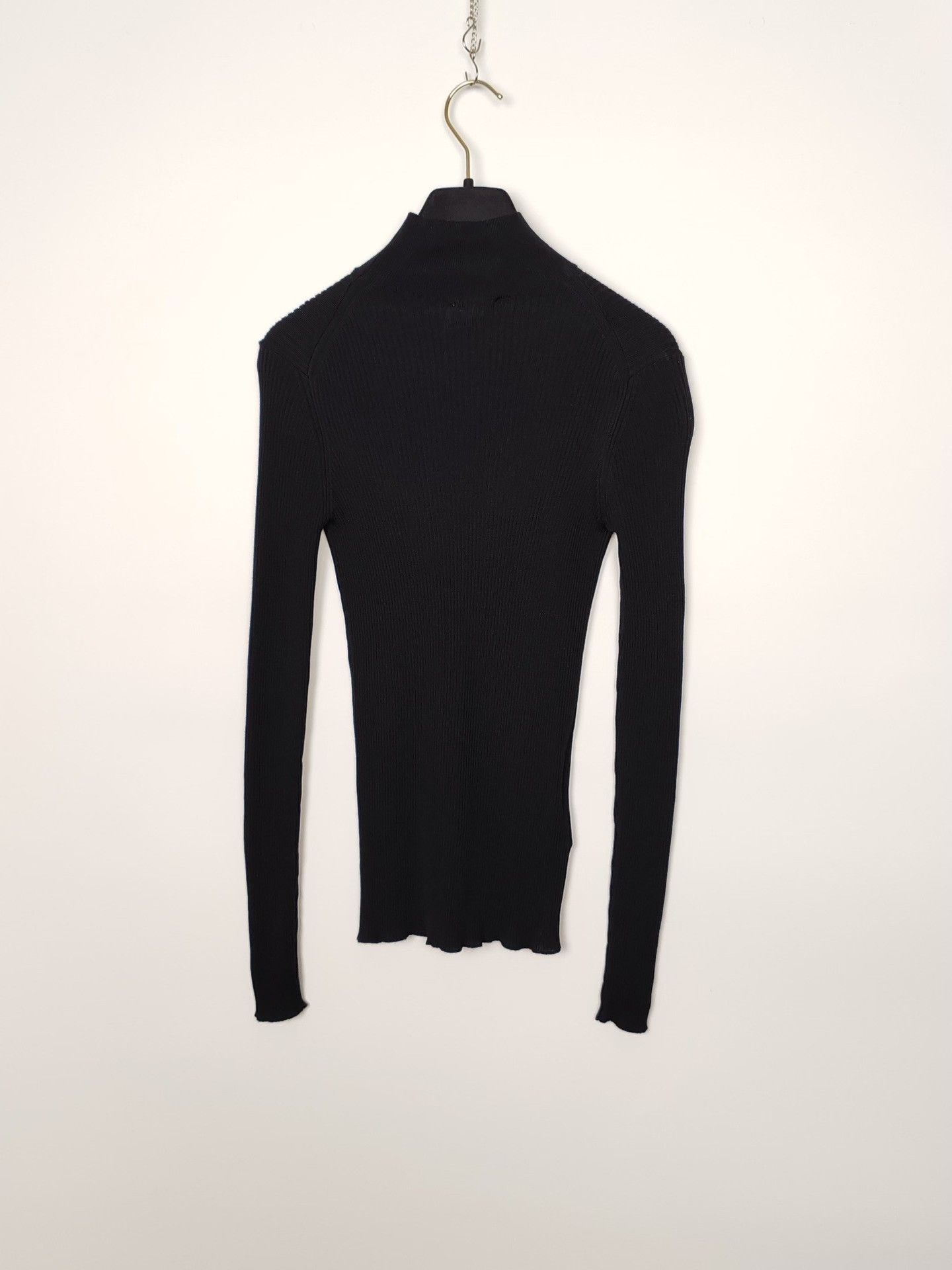 Prada Prada Superfine Wool Turtleneck Sweater Size 36 Size XS / US 0-2 / IT 36-38 - 3 Thumbnail