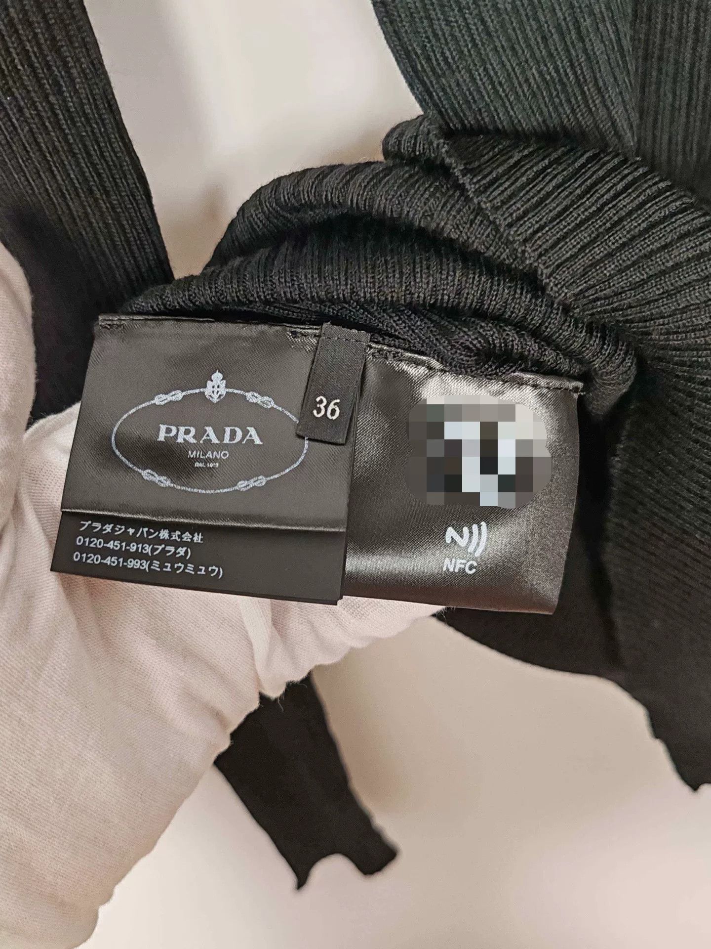 Prada Prada Superfine Wool Turtleneck Sweater Size 36 Size XS / US 0-2 / IT 36-38 - 7 Thumbnail