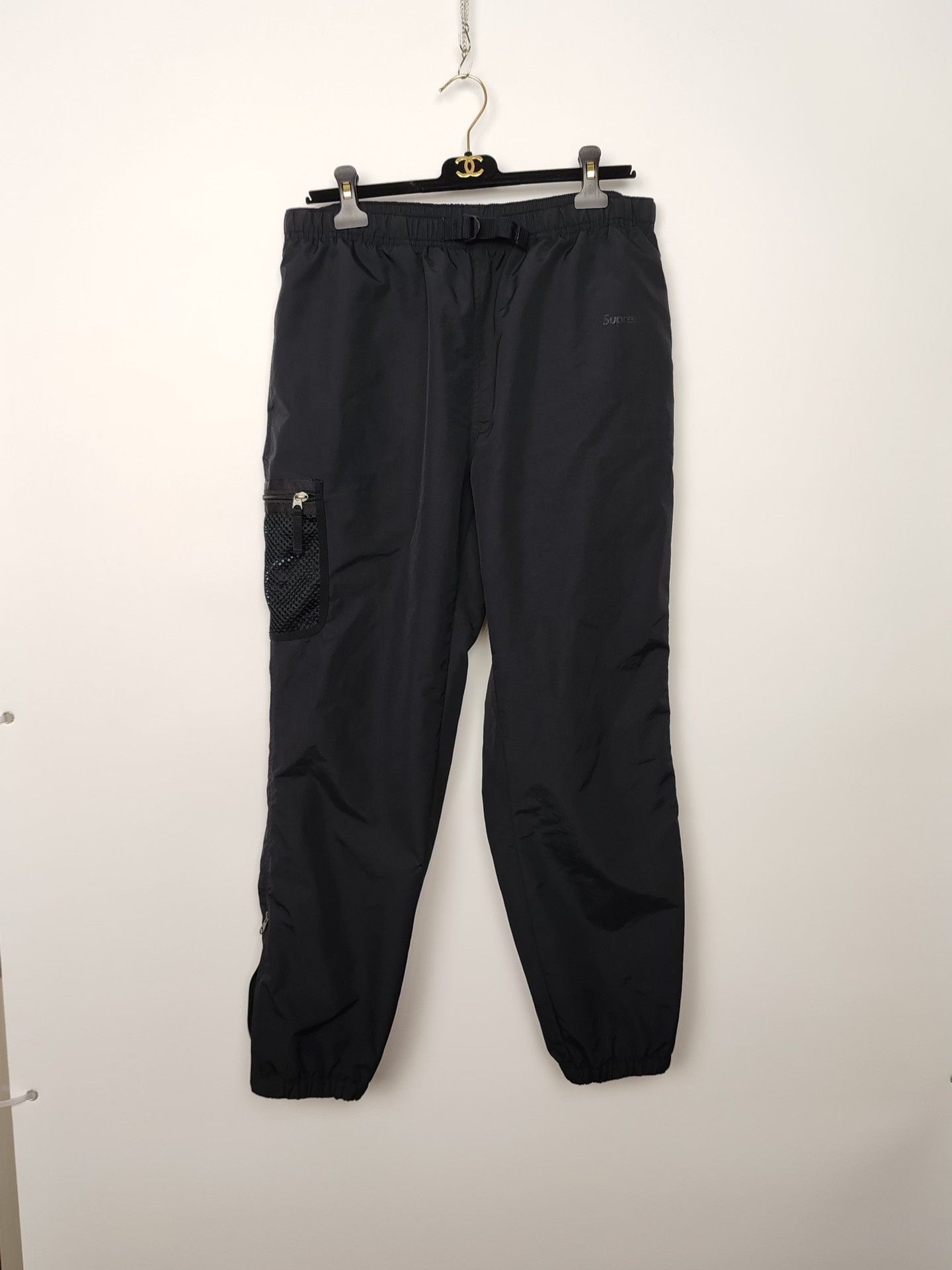 Nike × Supreme Supreme x Nike Black Wind Pants Size M Size US 32 / EU 48 - 2 Thumbnail