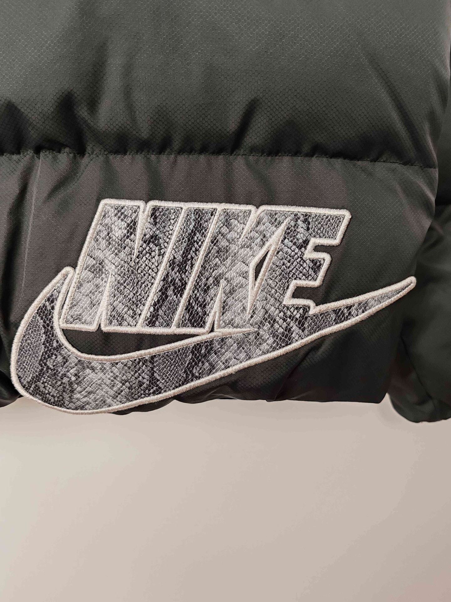 Nike × Supreme Supreme x Nike Puffer Jacket Size M Size US M / EU 48-50 / 2 - 7 Thumbnail