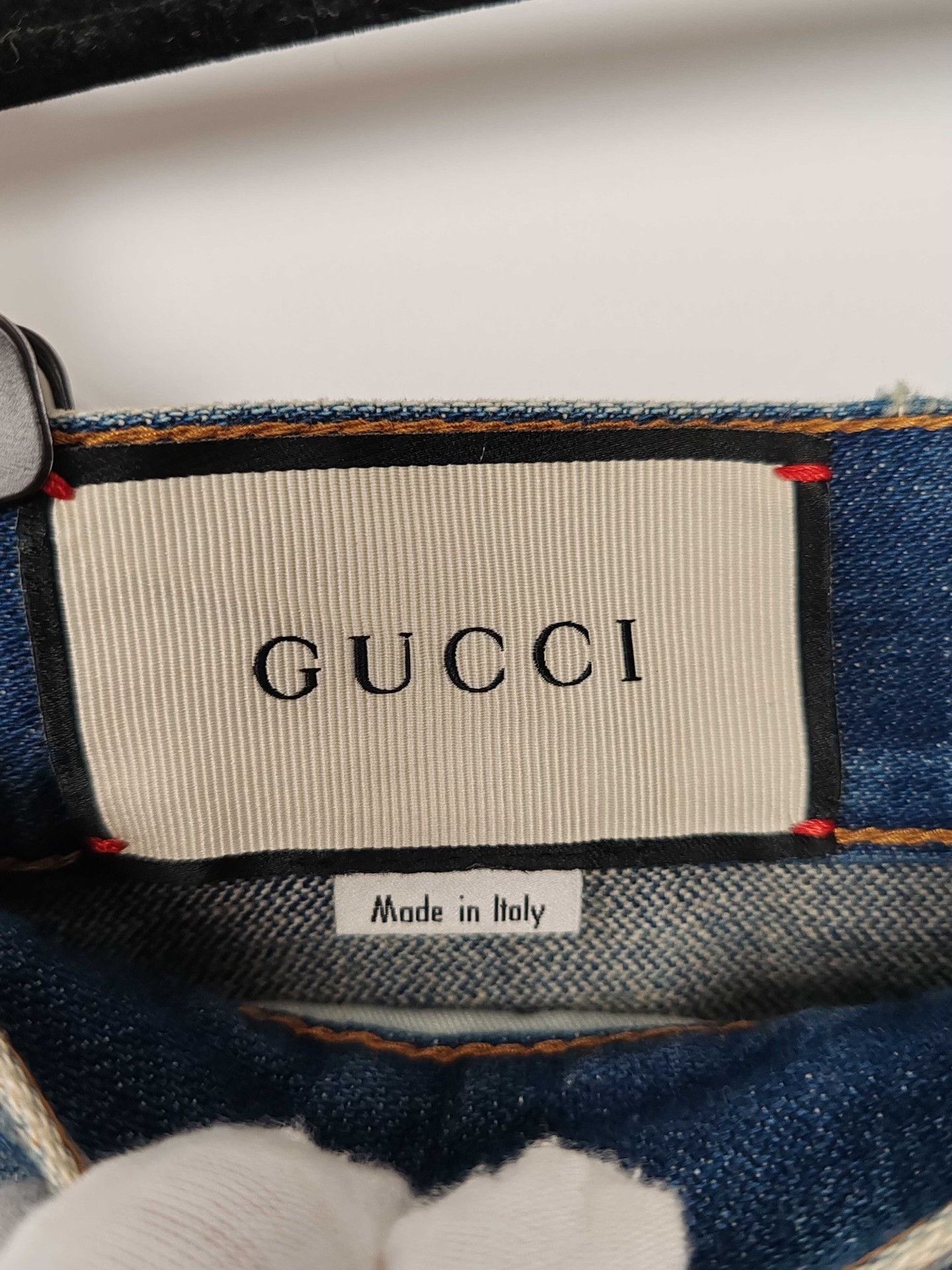 Gucci Gucci Rabbit Embroidered Denim Mini Skirt Size 40 Size 27" / US 4 / IT 40 - 4 Thumbnail