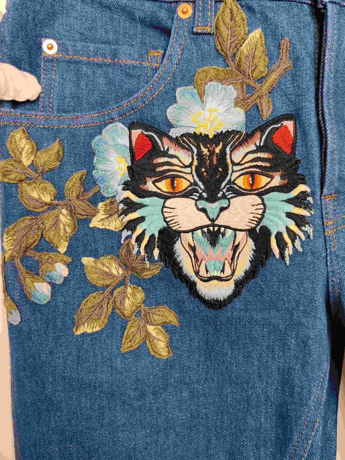 Gucci Gucci Cat Embroidery Denim Jeans Size 32 Size US 32 / EU 48 - 7 Thumbnail
